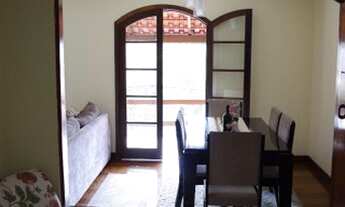 Imagem 4: Sobrado para venda tem 165 metros quadrados com 3 quartos em Cascatinha - Petrópolis - RJ