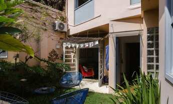 Imagem 2: Casa para venda possui 145 metros quadrados com 3 quartos em Jardim América - São Paulo