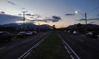 Imagem 4: últimas unidades. lotes por trás do Fórum de Maracanaú. Prontos para construir