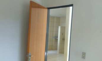 Imagem 5: ALUGA -SE APARTAMENTO COM 2 QUARTOS