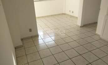 Imagem 3: APARTAMENTO NO CORAÇÃO DE ITAPOÃ. 225.000,00