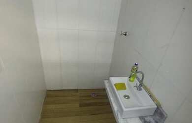 Imagem 5: Casa para comércio com 4 Salas