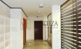 Imagem 3: Prédio de esquina à venda na Vila Olímpia