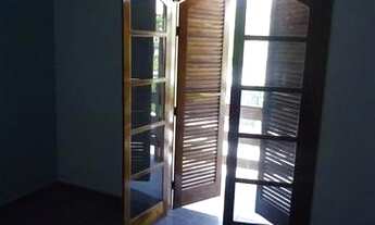 Imagem 4: Sobrado para Venda em Sorocaba, Jardim do Sol, 3 dormitórios, 1 suíte, 3 banheiros, 4 vaga