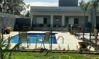 Imagem 4: Fazenda/Sítio/Chácara para venda possui 300 metros quadrados com 4 quartos