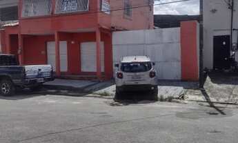 Imagem 3: Galpão com loja e salas de escritório