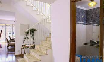 Imagem 2: CASA ASSOBRADADA - MOEMA PÁSSAROS - SP