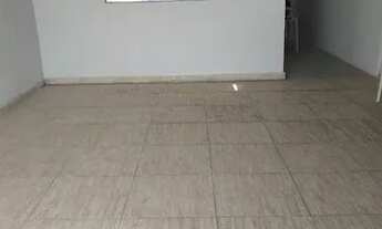 Imagem: Vende- se e estuda troca