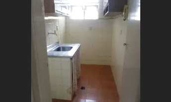 Imagem 4: Kitnet no Tororó, ótima localização