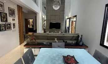 Imagem: Casa Mobiliada com 3 dormitórios, 330 m²