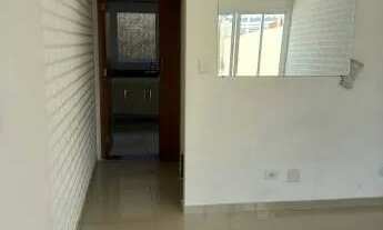 Imagem 2: Casa para venda de 100 m com 3 suítes, churrasqueira, portão automático e 1 vaga na Vila C