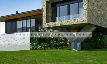 Imagem 3: Casa térrea de 4 Suítes plenas e 6 vagas de garagem á vendo no Aldeia do Vale