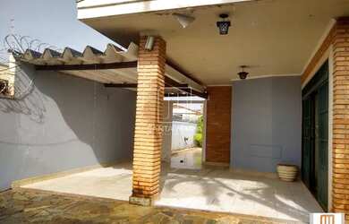 Imagem 3: Casa (térrea na rua) 3 dormitórios/suite, cozinha planejada