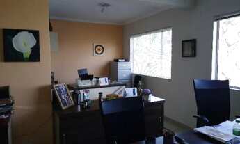 Imagem 5: Casa a venda, 06 quartos c/suíte, 06 vagas, no Água Verde em Curitiba PR