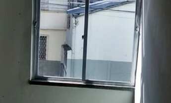 Imagem 2: Apartamento para aluguel possui 66 metros quadrados com 3 quartos em Centro - Juiz de Fora