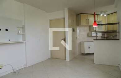 Imagem 4: Apartamento para Aluguel - Freguesia , 2 Quartos, 50 m2