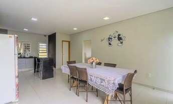 Imagem 4: Casa com 4 Dormitórios (2 Suítes) à Venda por R$ 950.000 - Condomínio Estância Marambaia