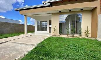 Imagem: VENDO LINDA CASA EM BAIRRO DE FÁTIMA!!!