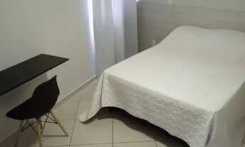 Imagem 3: Quarto e sala Apartamento com 1 dormitório