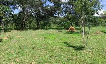 Imagem 7: Fazenda de 20mil metros, riacho margeando todo fundo do terreno Serra do Cipó