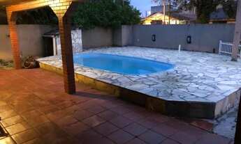 Imagem: Locação de casa na praia - Balneário