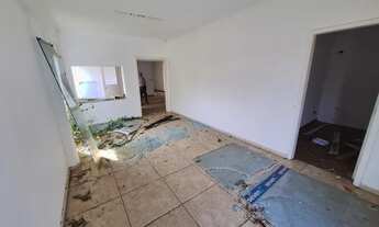 Imagem 4: Térrea para aluguel e venda com 243 metros quadrados com 5 quartos em Guanandi - Campo Gra