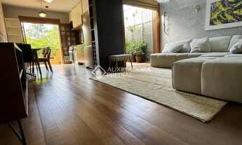 Imagem 5: Duplex para venda possui 119 m², com 2 quartos, bairro Mont Serrat - Porto Alegre - RS