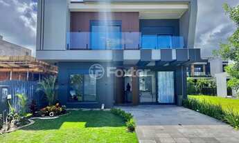 Imagem: Sobrado para venda tem 254 metros quadrados