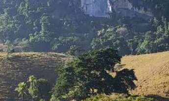 Imagem 2: Terreno grande com vista das montanhas (aceito trocas