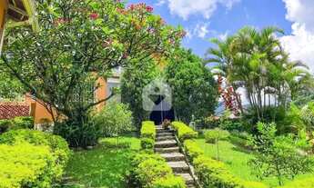 Imagem 2: Casa para venda com 3 quartos, 140m² - Castelanea - Petrópolis/RJ