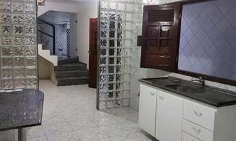 Imagem 5: Casa diferenciada com piscina no 1º andar