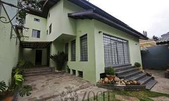 Imagem 3: Sobrado para aluguel com 265 metros quadrados com 8 quartos em Água Verde - Curitiba - PR