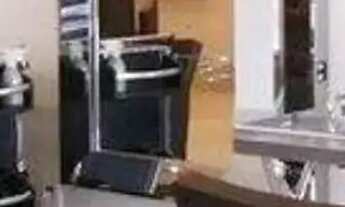 Imagem: Galeria para venda tem 10 metros quadrados