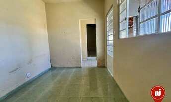 Imagem 5: Casa com 2 dormitórios para alugar, 100 m² por R$ 1.203,33/mês - Presidente - Brumadinho/M