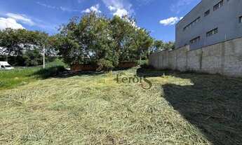 Imagem: Terreno à venda, 604 m² por R$ 650.000,00