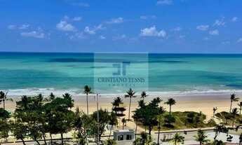 Imagem 3: Edf Ivan de Souza ao lado do Alphaiate