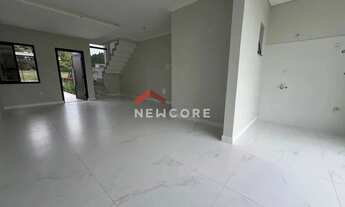 Imagem: Sobrado em Servidão Rio Vermelho - São