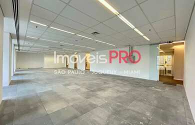 Imagem: Conj. Comercial, Cidade Jardim - São Paulo