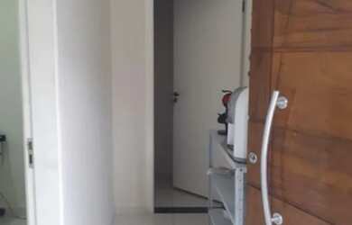 Imagem 7: Imóvel comercial com 2 salas e um quarto e cozinha nos fundos