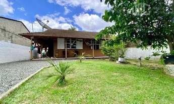 Imagem 3: Casa de madeira com 2 dormitórios