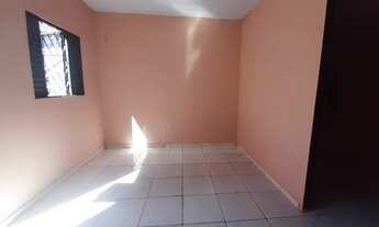 Imagem 2: Aluga-se esta casa casa