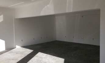 Imagem 3: Loja Comercial Galpão / depósito com 5 vagas na garagem