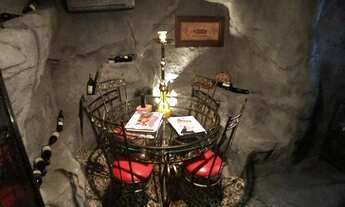 Imagem 5: Casa de condomínio sobrado para venda possui 838 metros quadrados com 4 quartos