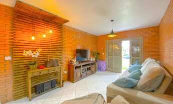 Imagem: Casa a Venda no Centro de Noiva do Mar