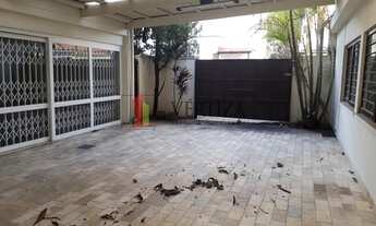 Imagem 4: Casa comercial ao lado do Metrô Campo Belo