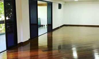 Imagem 3: Apartamento para venda no jardim oceânico possui 185 metros quadrados com 3 quartos e 3 va