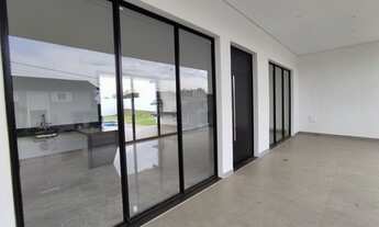 Imagem 2: Casa c/ 3 suítes no Condomínio Shambala 3 em Atibaia-SP