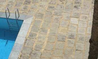 Imagem 7: Casa de condomínio para venda tem 240 metros quadrados com 4 quartos