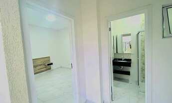 Imagem 6: Casa c/ piscina com amplos cômodos, edícula externa e próxima a Praia