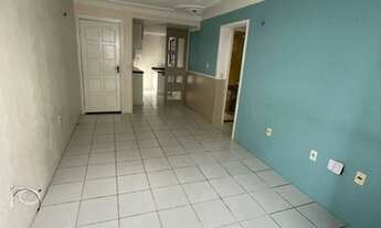 Imagem 3: Apartamento para venda possui 75 metros quadrados com 3 quartos em Jóquei Clube - Fortalez